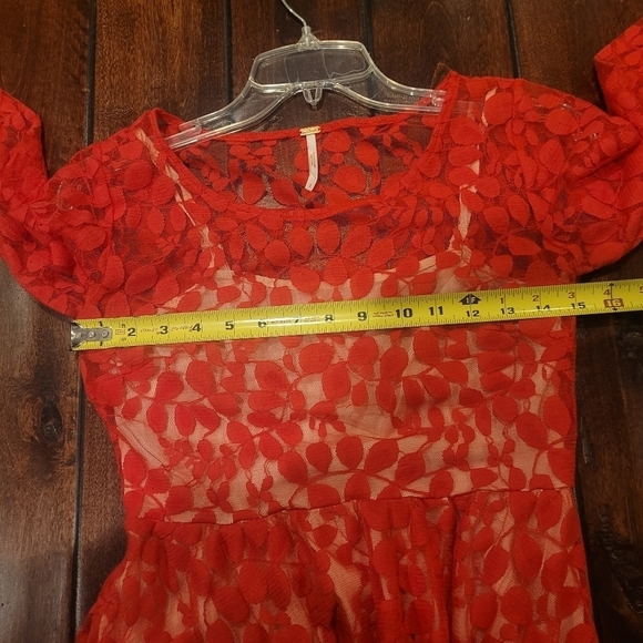 Free People Red/Orange Lace Asymetrical Hem Dress Size 2 - Picture 6 of 12